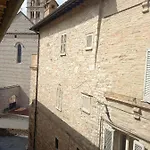 Maison Gabry - A 50Mt Da Santa Chiara Appartement Assisi