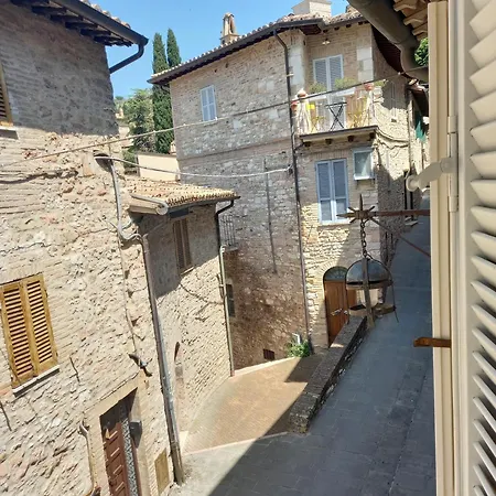 Maison Gabry * אסיסי