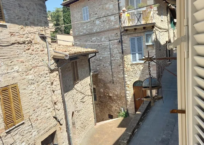 Maison Gabry - A 50Mt Da Santa Chiara * Assisi